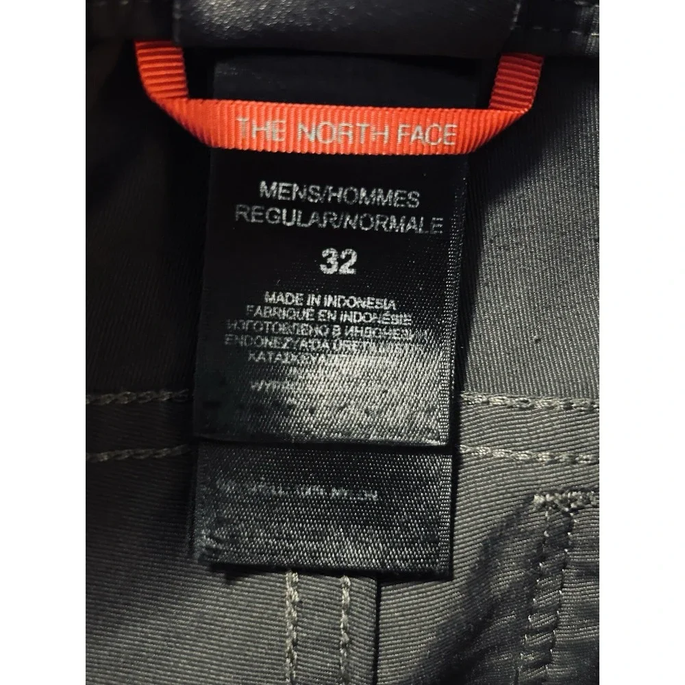 The North Face Men's Shorts Size 32 Nylon - Outdoor Hiking Charcoal Gray AXEZ